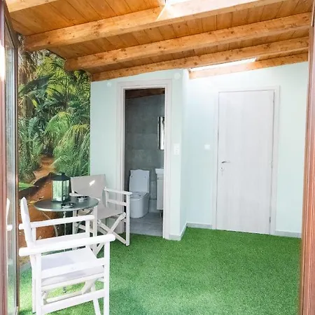 Miranda's Escape Villa