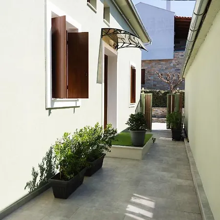 Miranda's Escape וילה