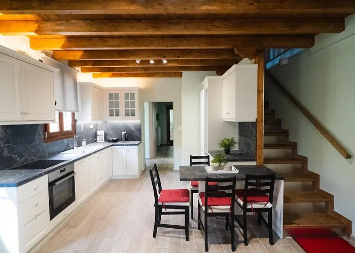 Miranda's Escape Villa