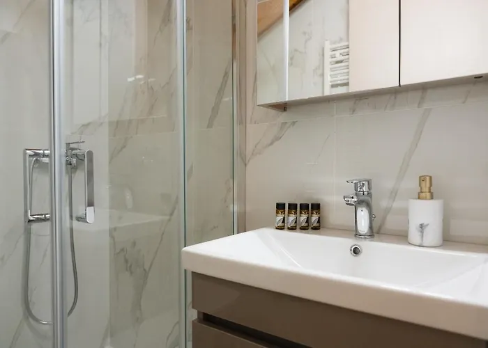 Villa Miranda's Escape