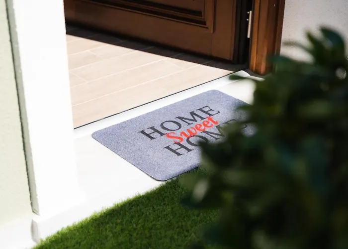 Villa Miranda's Escape *