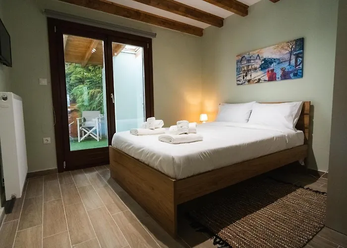 Miranda's Escape Villa Agria